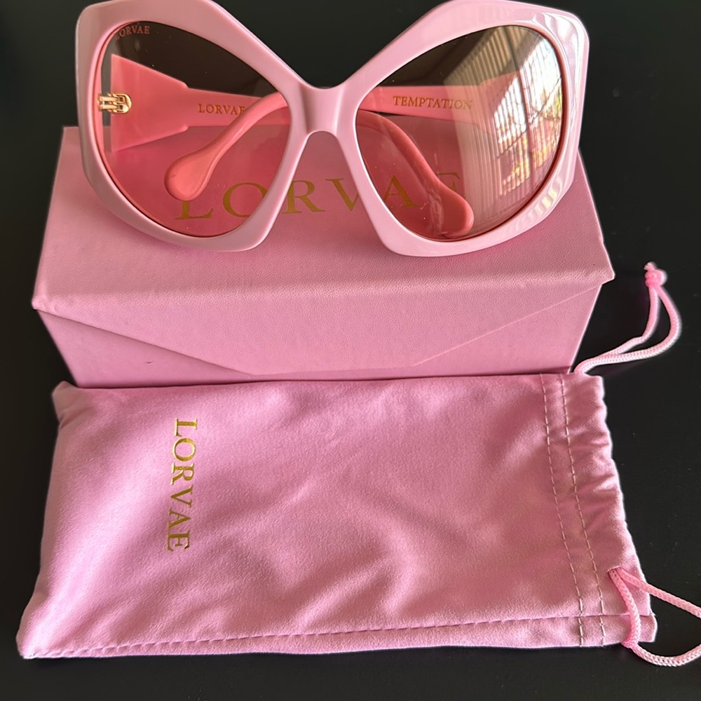 Sunglasses Lorvae By Dearra Taylor